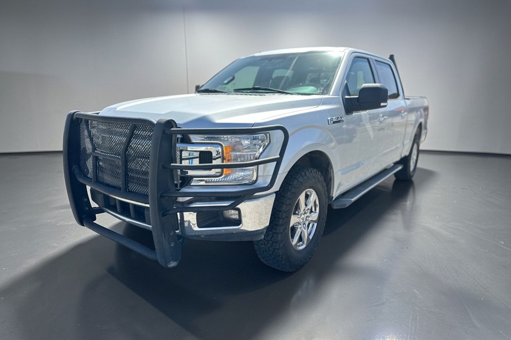 Photo 3 of this FORD F150