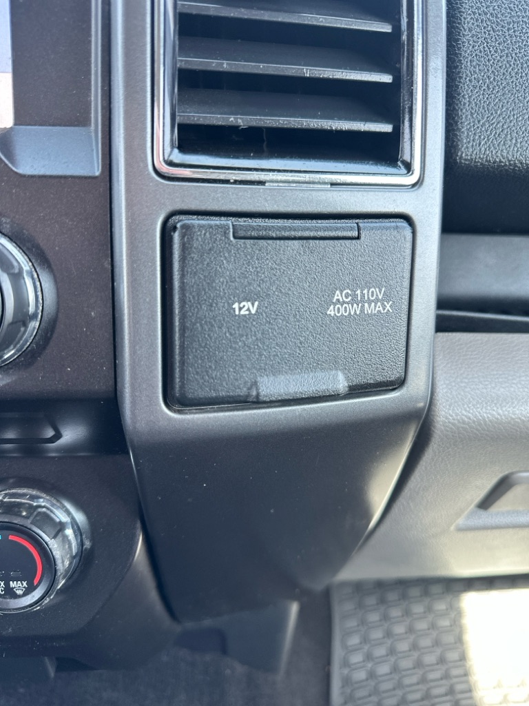 Photo 29 of this FORD F150