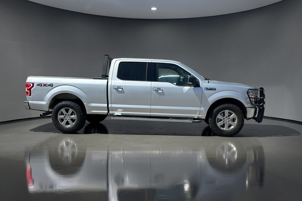 Photo 10 of this FORD F150