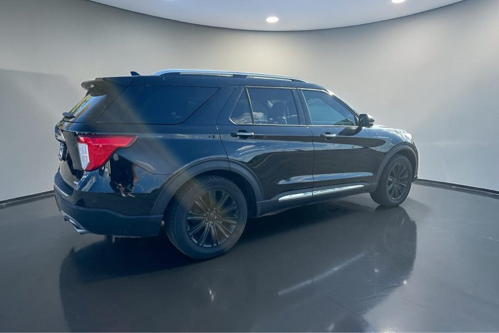 Photo 10 of this FORD EXPLORER