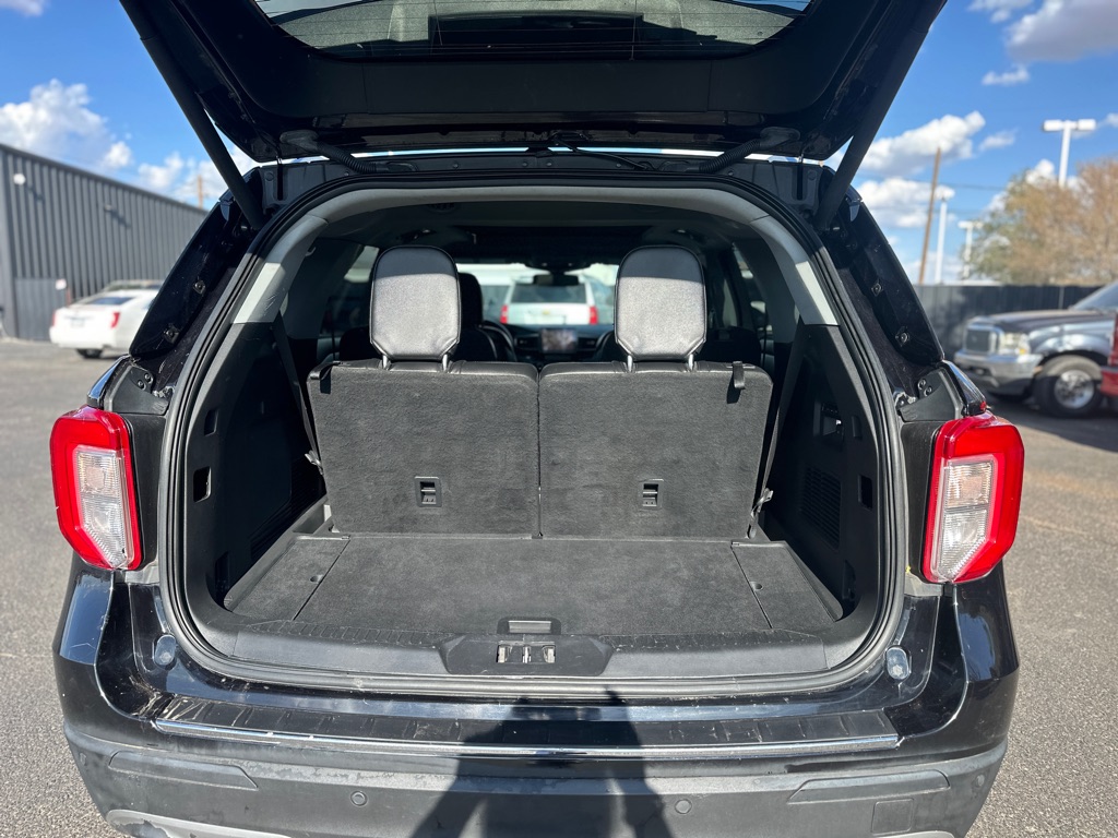 Photo 30 of this FORD EXPLORER