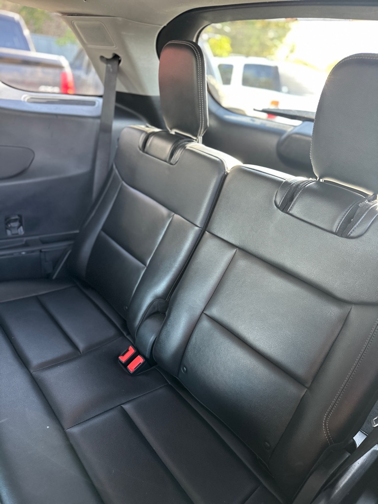 Photo 29 of this FORD EXPLORER