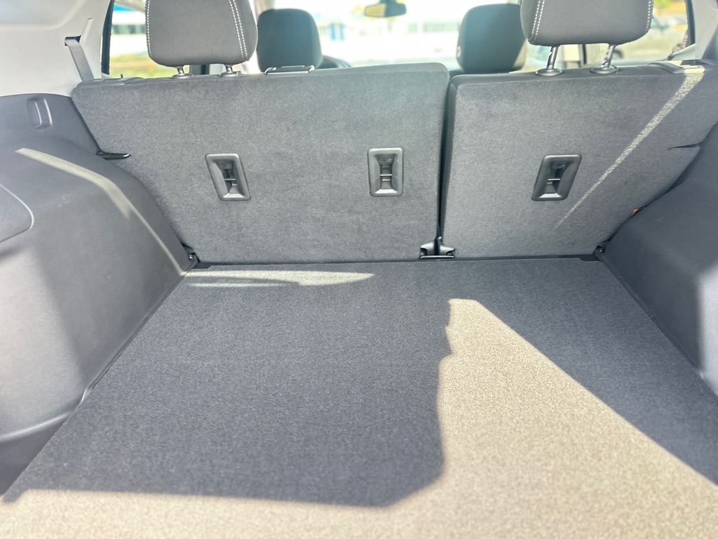 Photo 32 of this GMC TERRAIN
