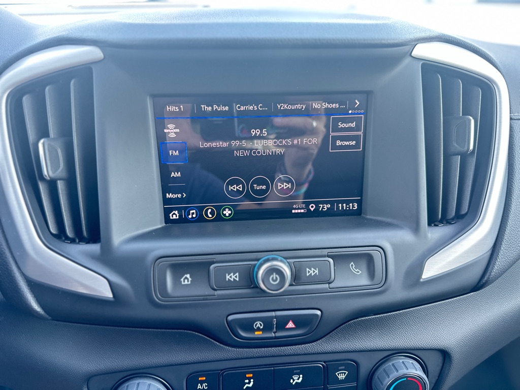 Photo 21 of this GMC TERRAIN