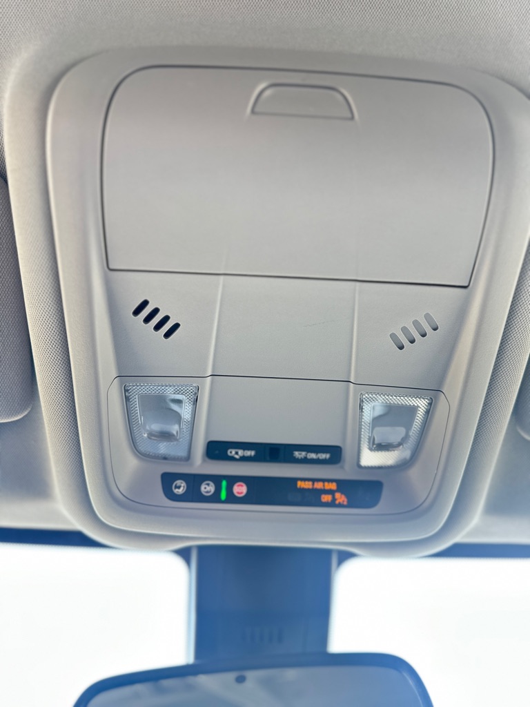 Photo 26 of this GMC TERRAIN
