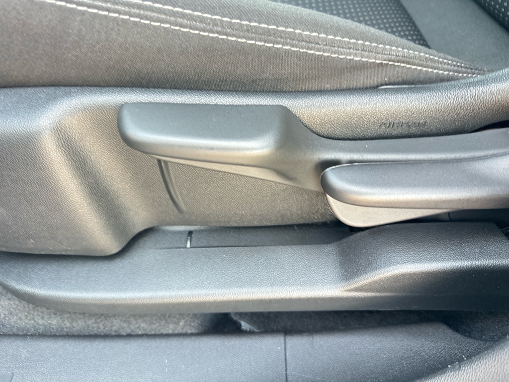 Photo 16 of this GMC TERRAIN