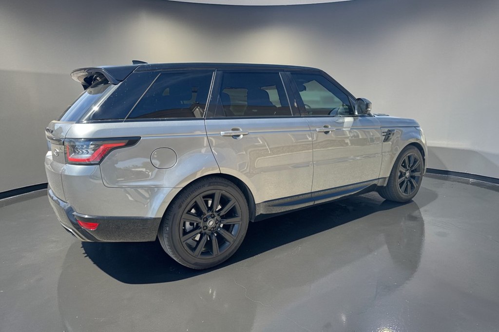 Photo 9 of this LAND ROVER RANGE ROVER SPO