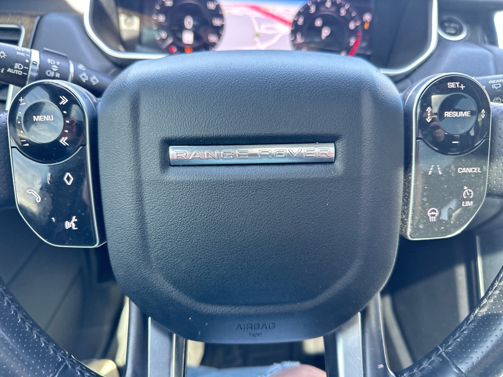 Photo 18 of this LAND ROVER RANGE ROVER SPO