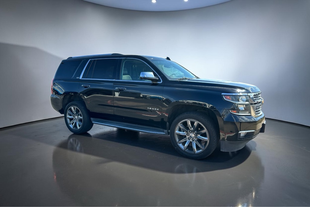 Photo 12 of this CHEVROLET TAHOE