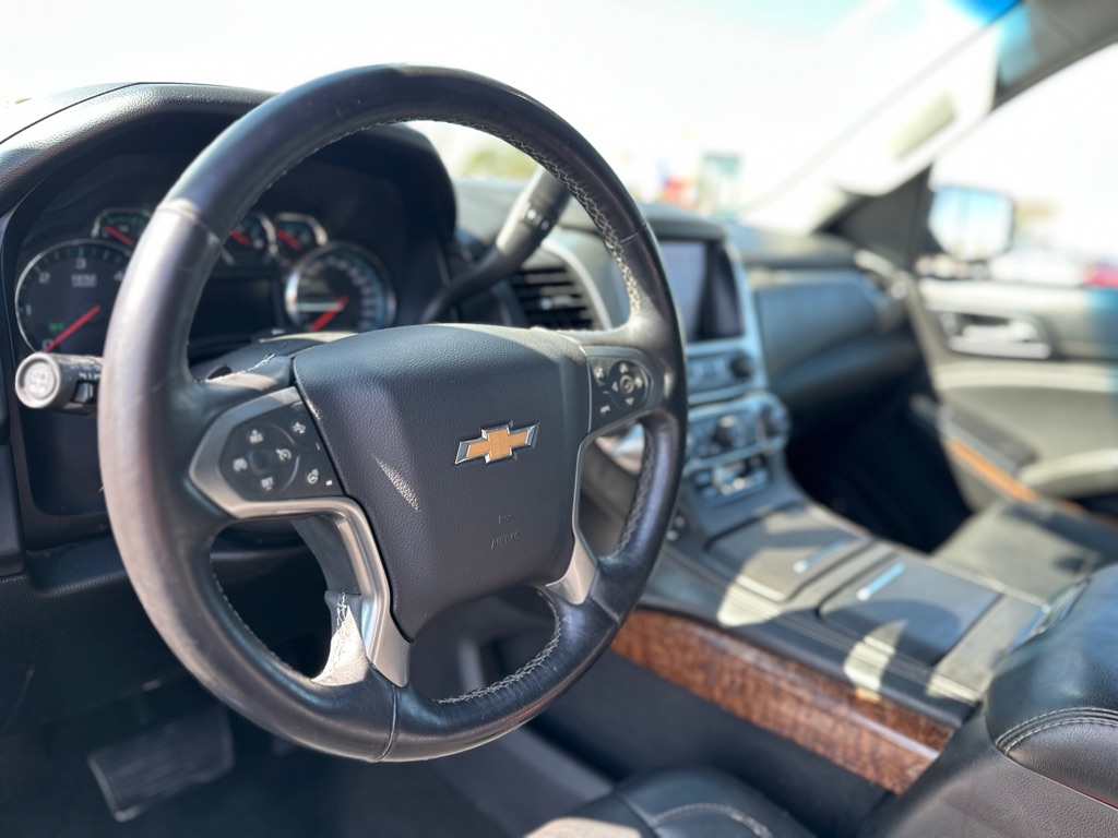 Photo 20 of this CHEVROLET TAHOE