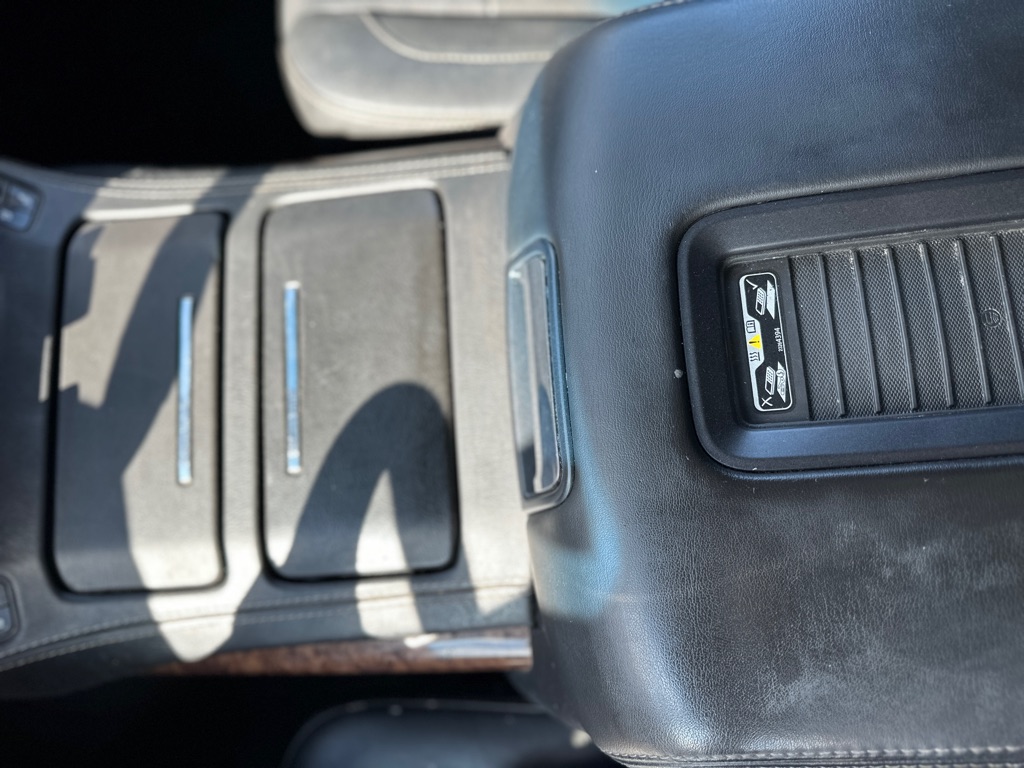 Photo 27 of this CHEVROLET TAHOE