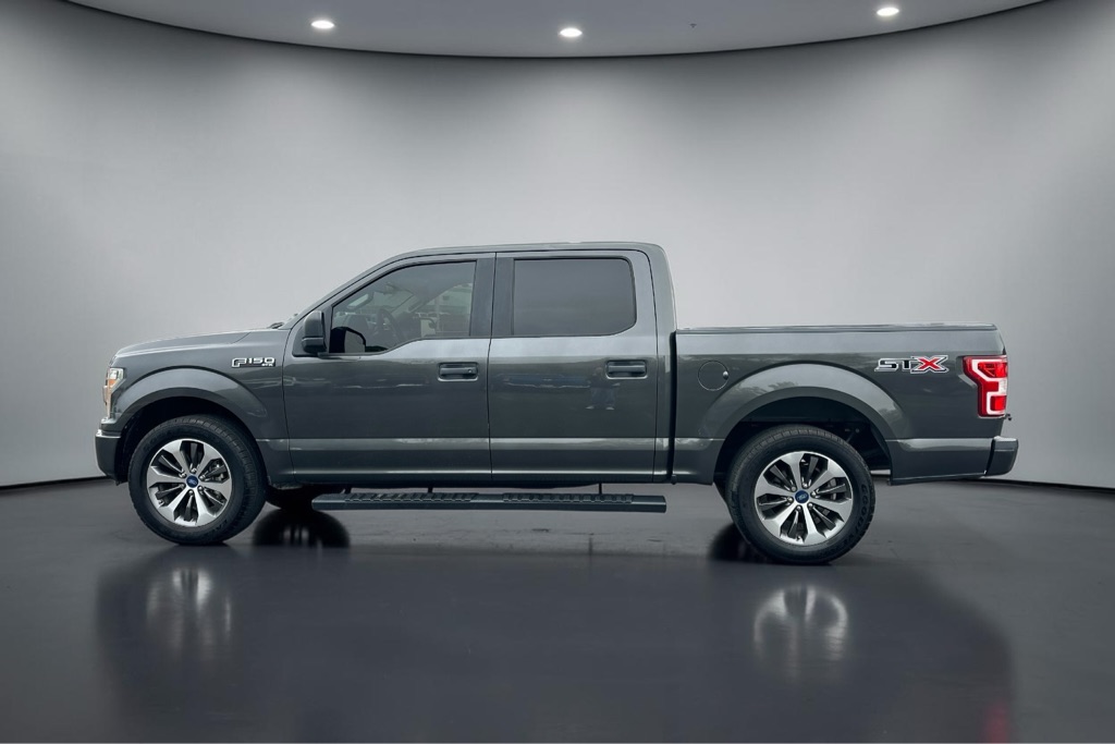 Photo 5 of this FORD F150