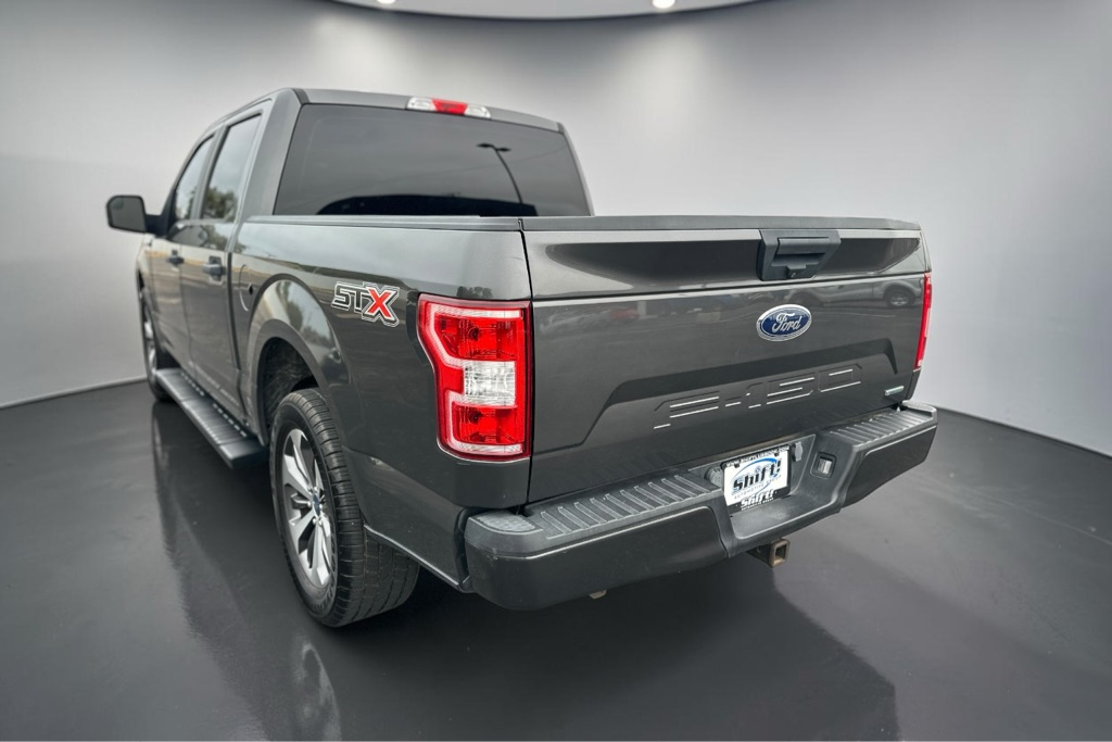 Photo 7 of this FORD F150