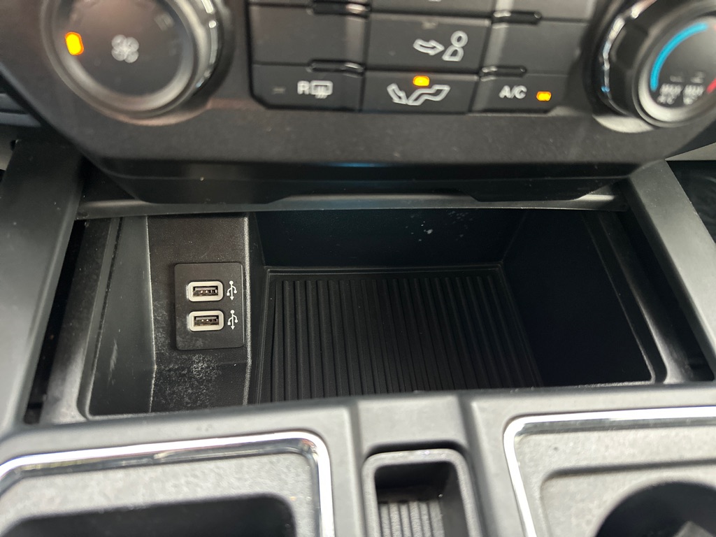 Photo 24 of this FORD F150
