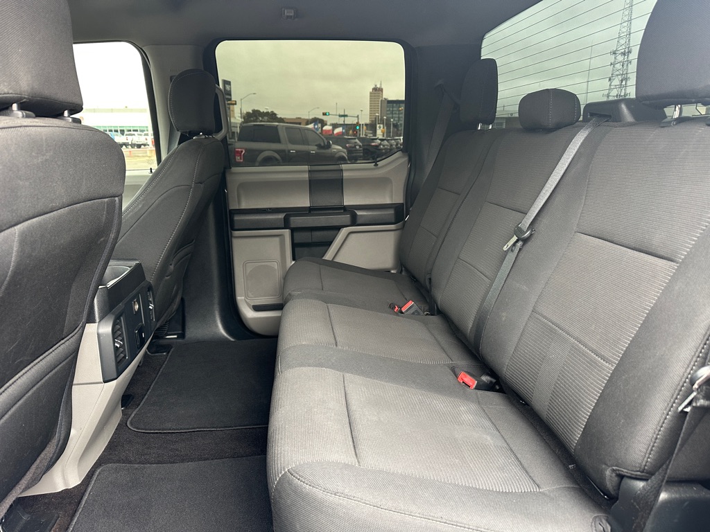 Photo 29 of this FORD F150