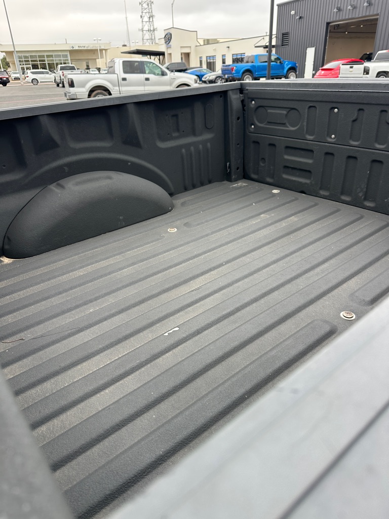 Photo 34 of this FORD F150