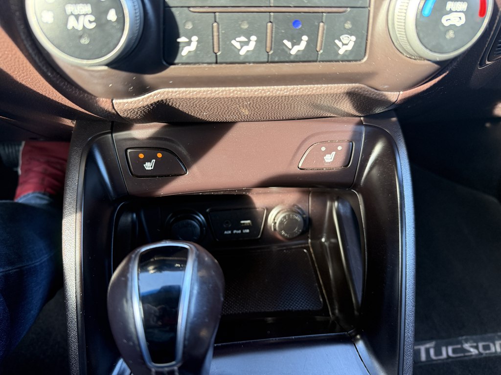 2015 Hyundai Tucson SE - Photo 22