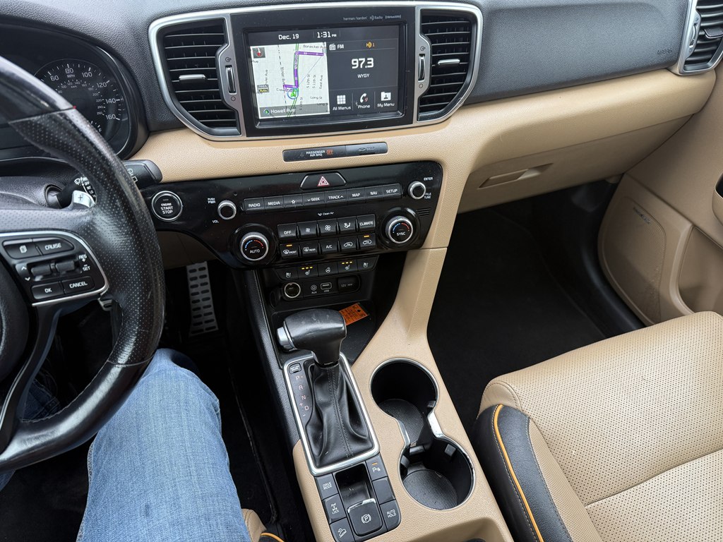Photo 17 of this KIA SPORTAGE