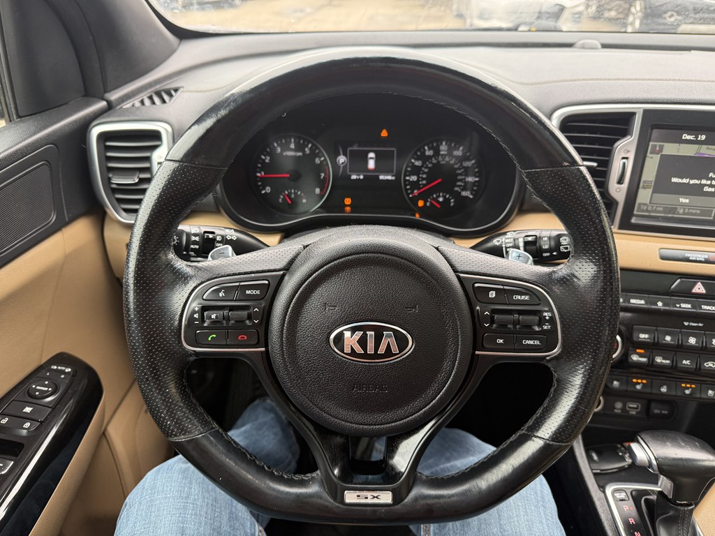 Photo 15 of this KIA SPORTAGE