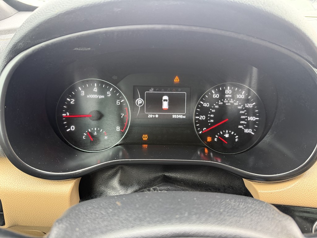 Photo 16 of this KIA SPORTAGE