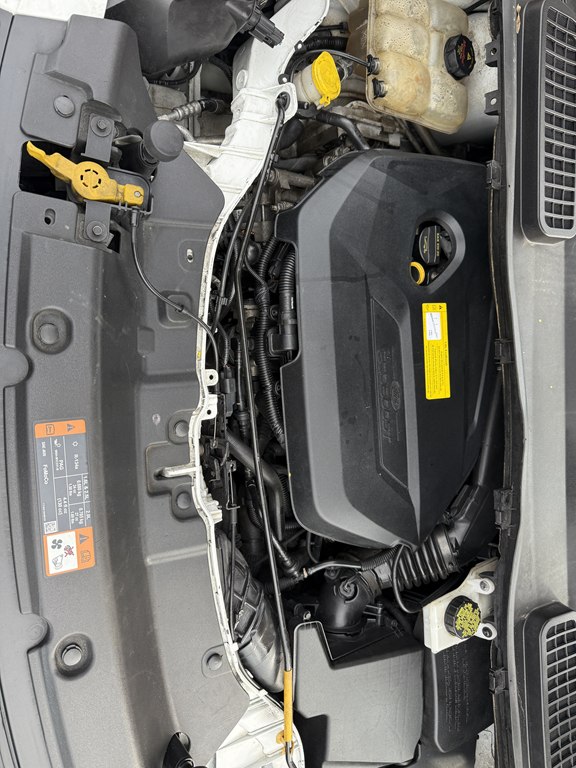 Photo 22 of this FORD ESCAPE