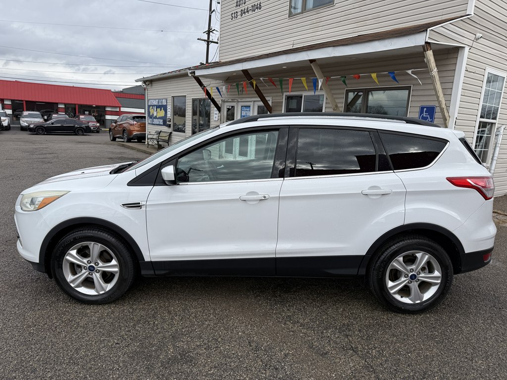 Photo 3 of this FORD ESCAPE