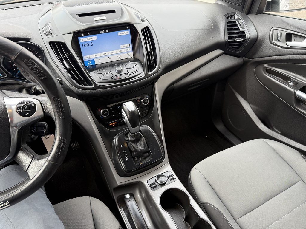 Photo 18 of this FORD ESCAPE