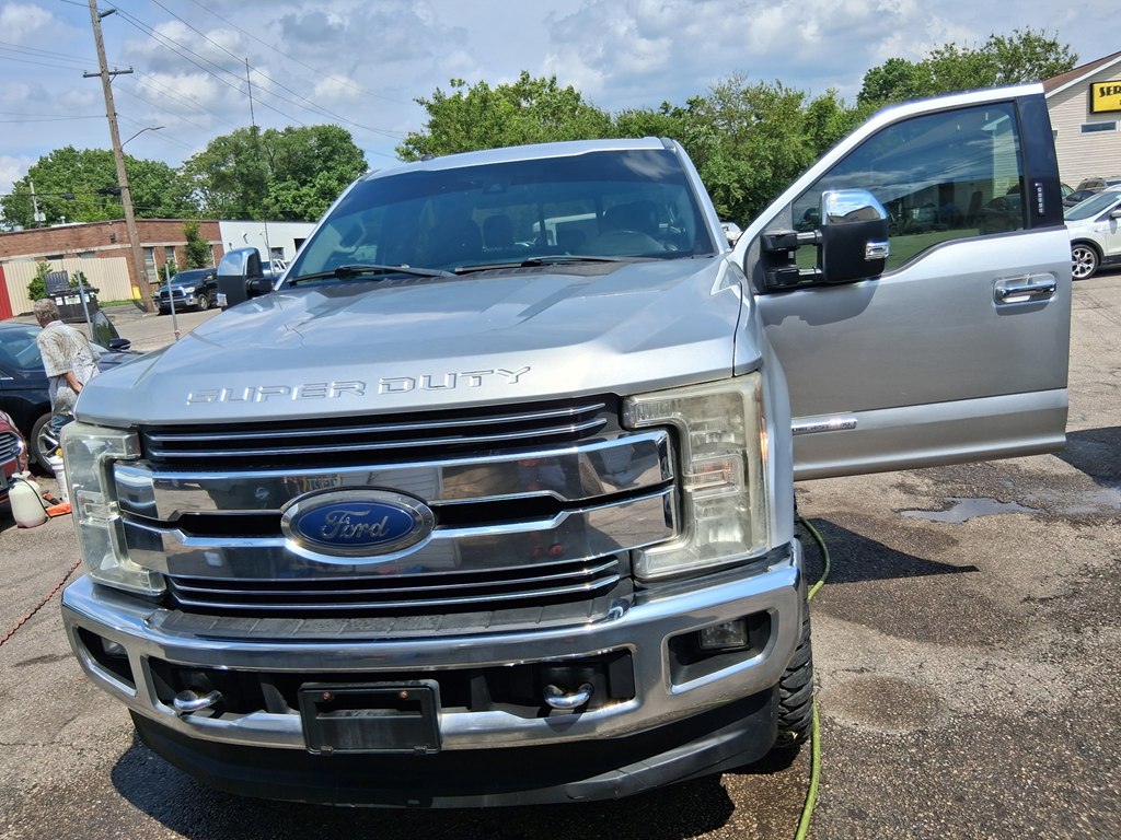 2017 Ford F-250 Super Duty Lariat - Photo 15