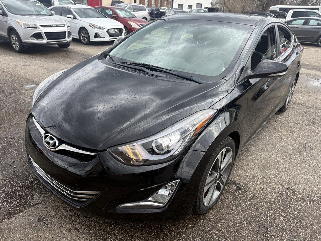 Photo 2 of this HYUNDAI ELANTRA