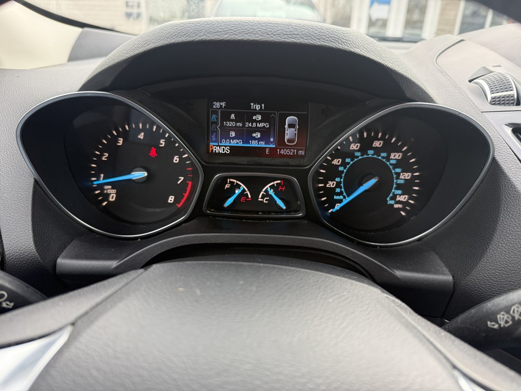 Photo 14 of this FORD ESCAPE