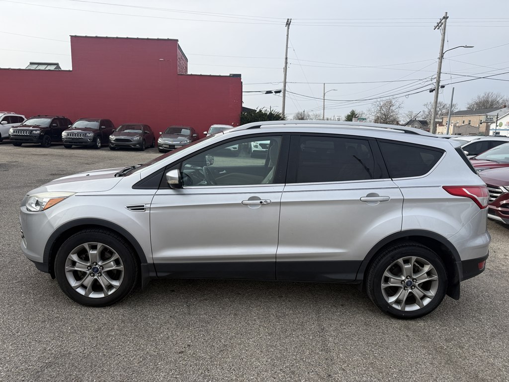 Photo 3 of this FORD ESCAPE