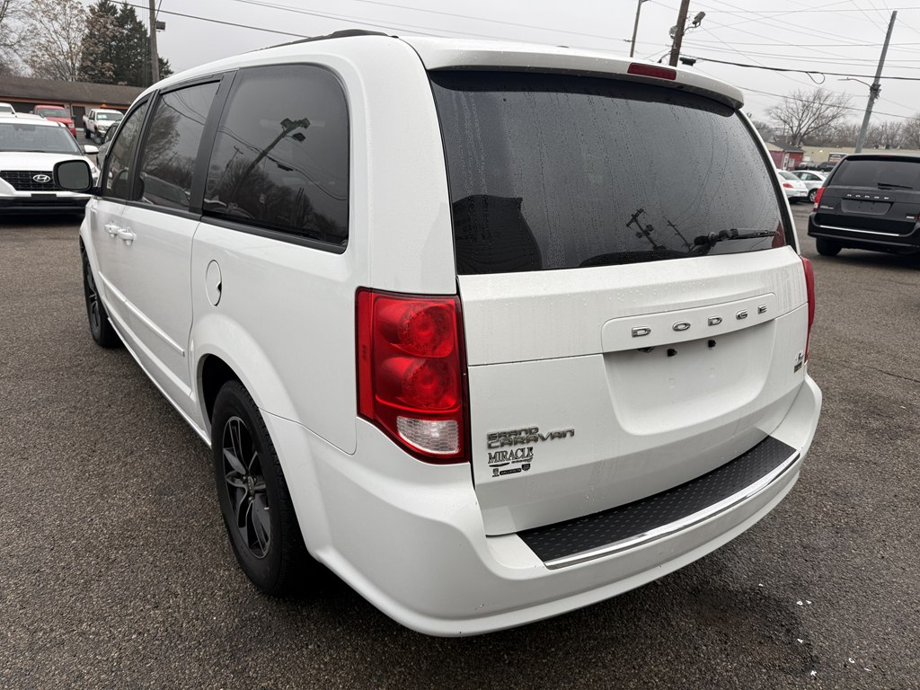 Photo 4 of this DODGE GRAND CARAVAN