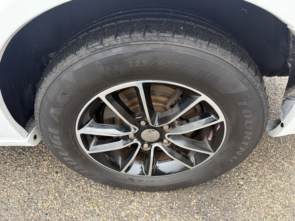 Photo 10 of this DODGE GRAND CARAVAN