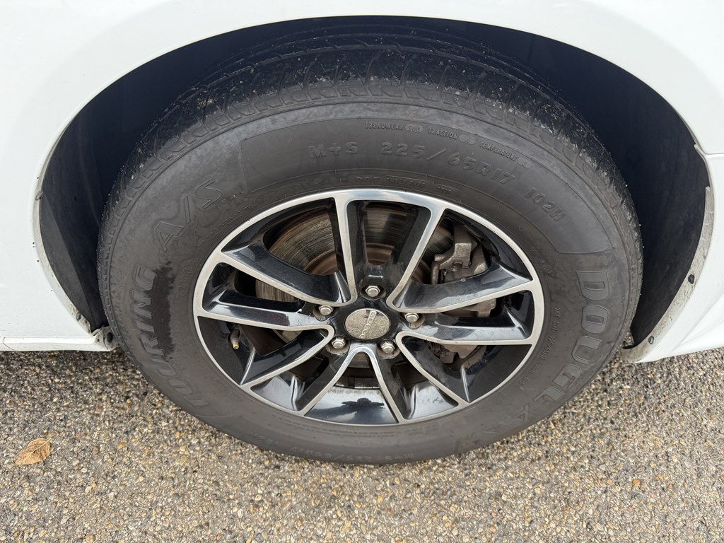 Photo 8 of this DODGE GRAND CARAVAN