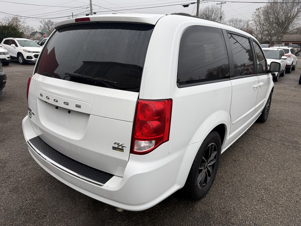 Photo 5 of this DODGE GRAND CARAVAN