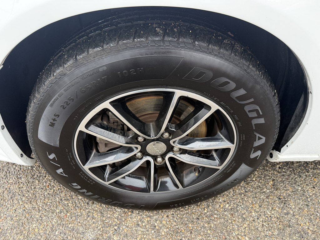Photo 9 of this DODGE GRAND CARAVAN