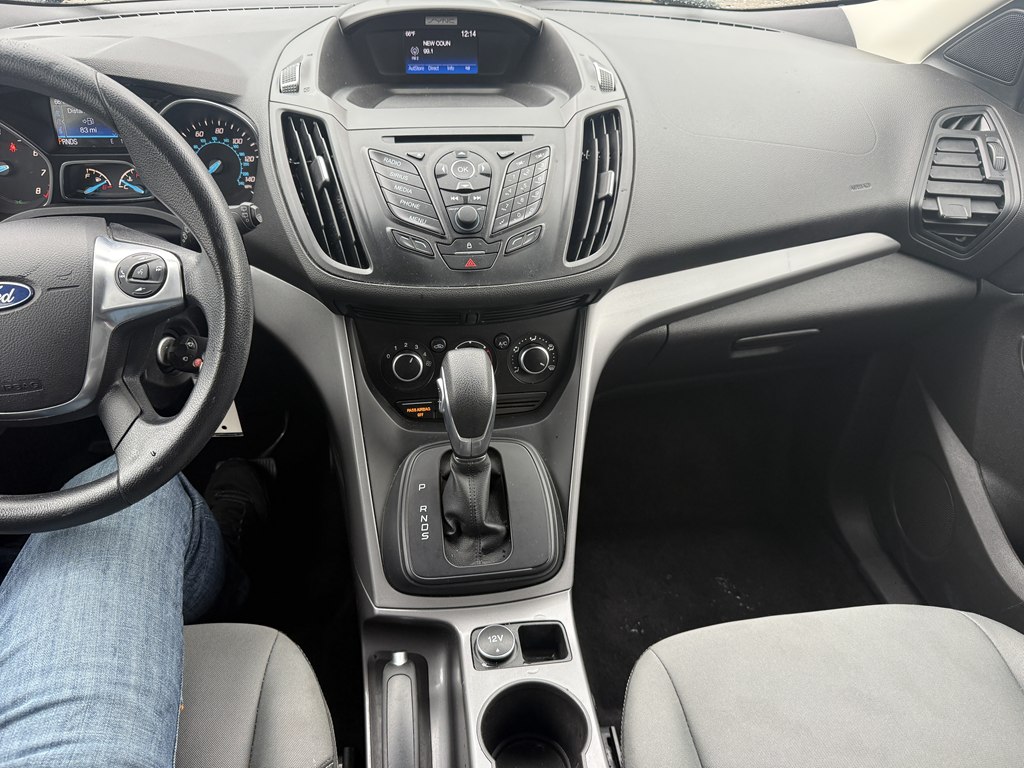 Photo 15 of this FORD ESCAPE