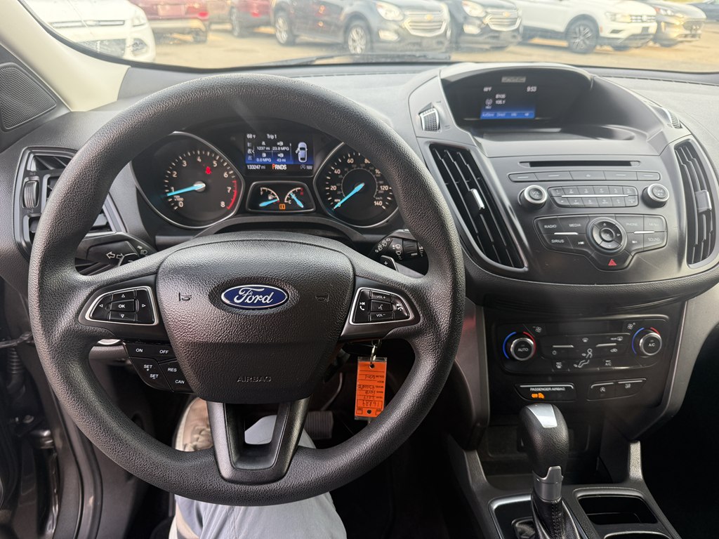 Photo 19 of this FORD ESCAPE