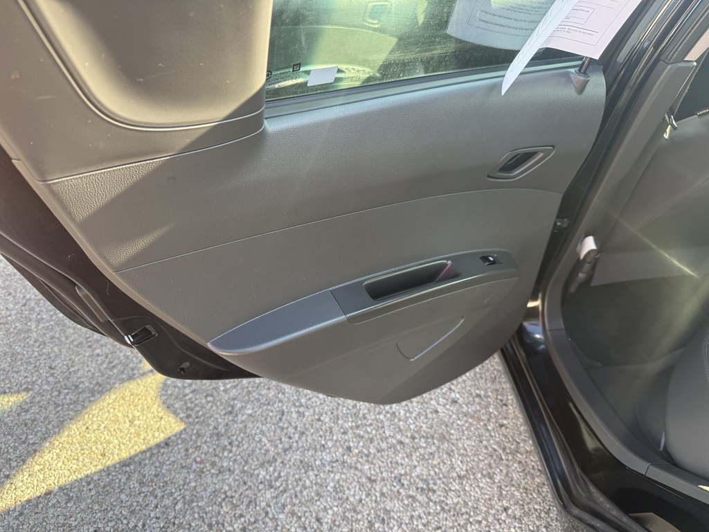 Photo 18 of this CHEVROLET SPARK
