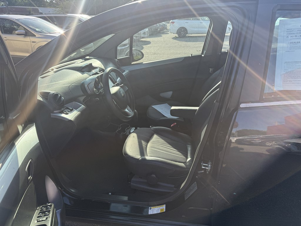 Photo 12 of this CHEVROLET SPARK