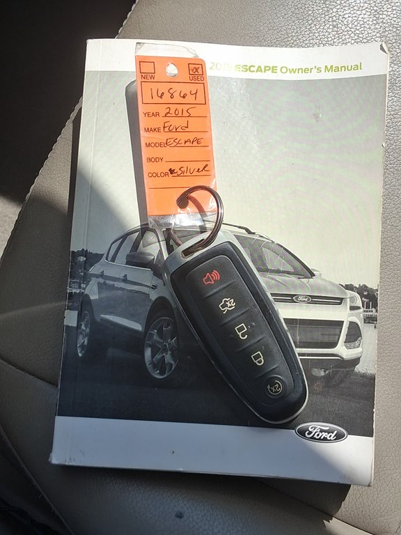Photo 34 of this FORD ESCAPE