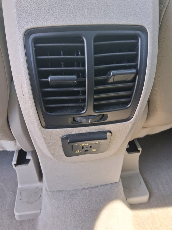 Photo 18 of this FORD ESCAPE