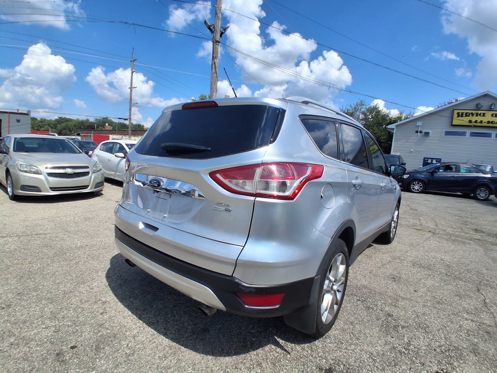 Photo 7 of this FORD ESCAPE