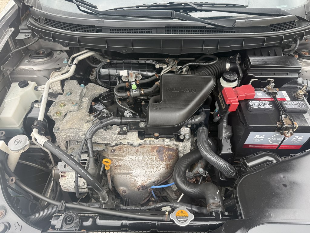 Photo 24 of this NISSAN ROGUE