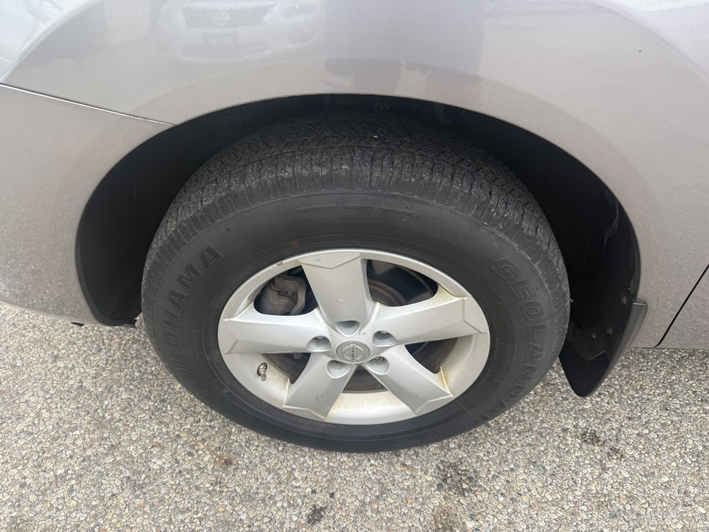 Photo 10 of this NISSAN ROGUE