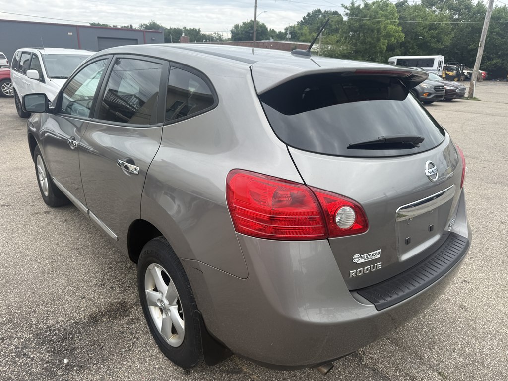 Photo 4 of this NISSAN ROGUE
