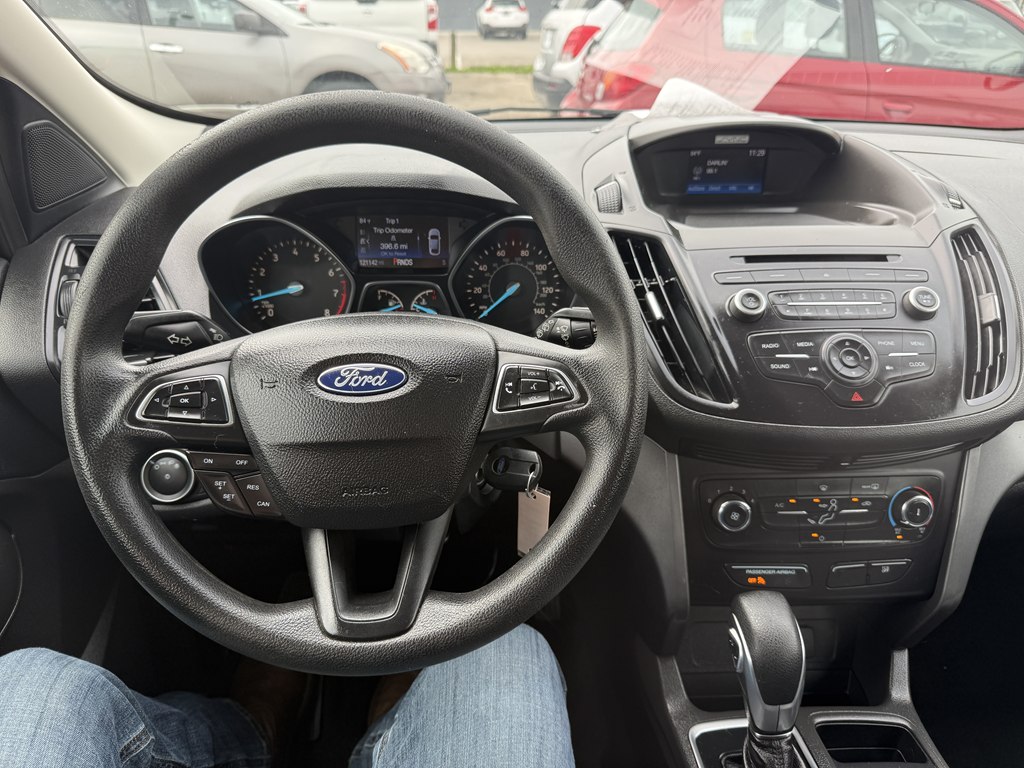 Photo 13 of this FORD ESCAPE