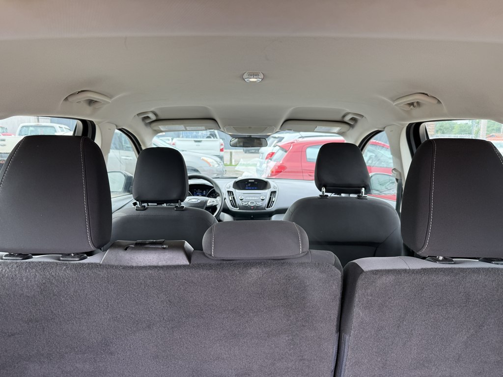 Photo 23 of this FORD ESCAPE