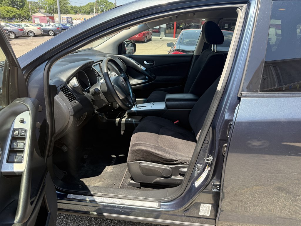 Photo 18 of this NISSAN MURANO