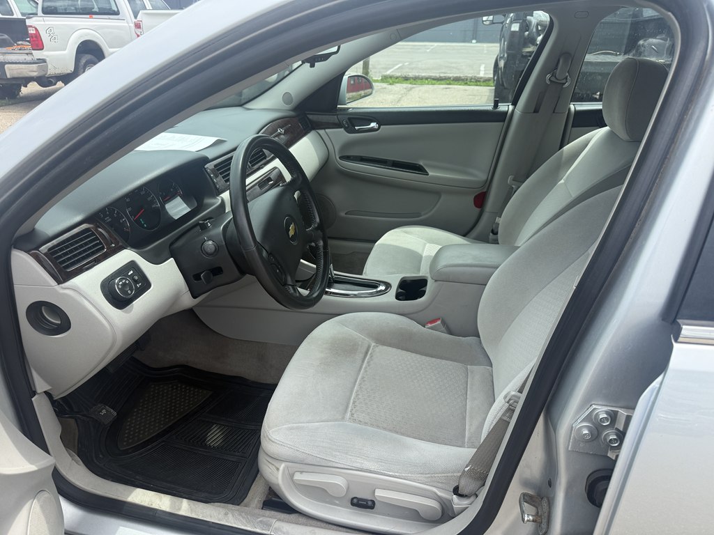 Photo 11 of this CHEVROLET IMPALA